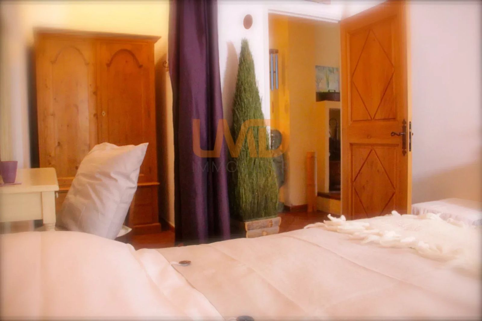 Ensemble immobilier à fort potentiel et à 2 pas de la ville ! - c5c823e0-3e11-4e06-a19d-abb20f29a146