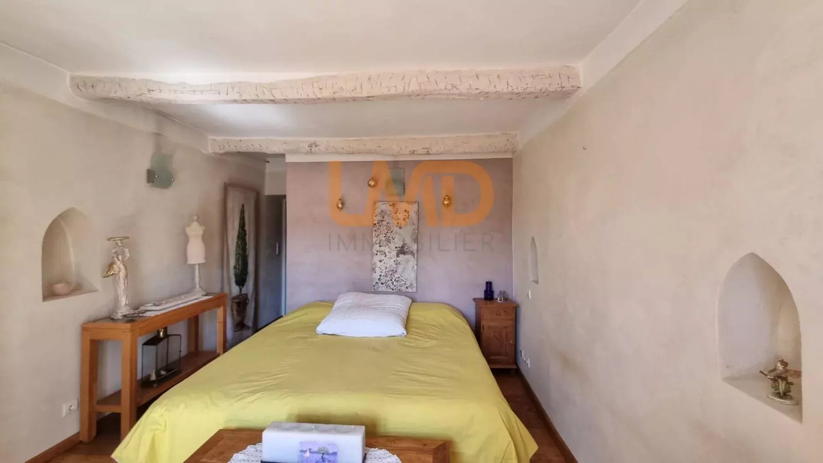 Ensemble immobilier à fort potentiel et à 2 pas de la ville ! - fc67c01d-ed0e-47f7-ab99-e2664f20e982