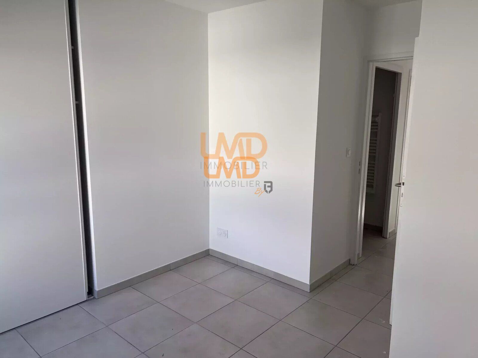 Villa Moderne à Nîmes: Confort et Écologie - 32f80b60-f1fb-4995-9d1b-30a85e030db3