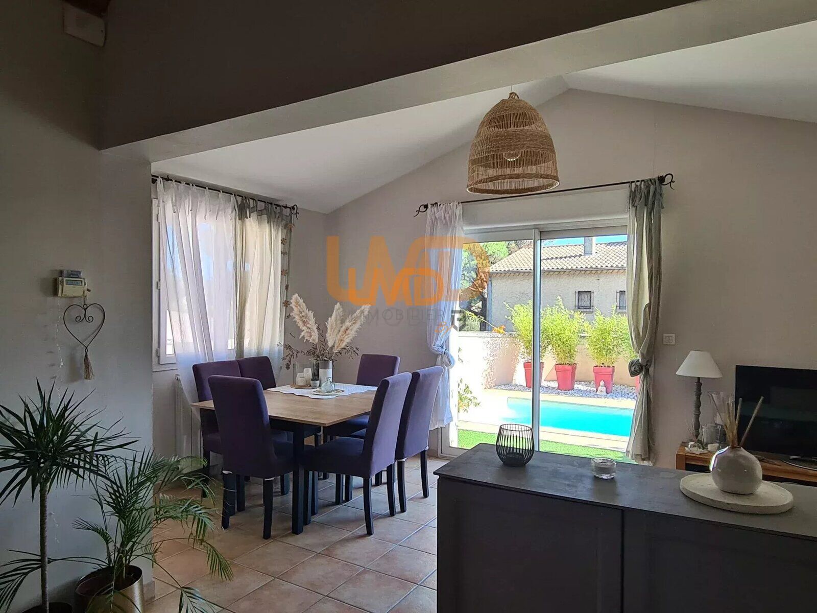 Maison Plain Pied, Piscine, Exposition SUD, Sans VIS A VIS, AU Calme - 941968ee-80c1-4f73-be76-446bb89cdf28