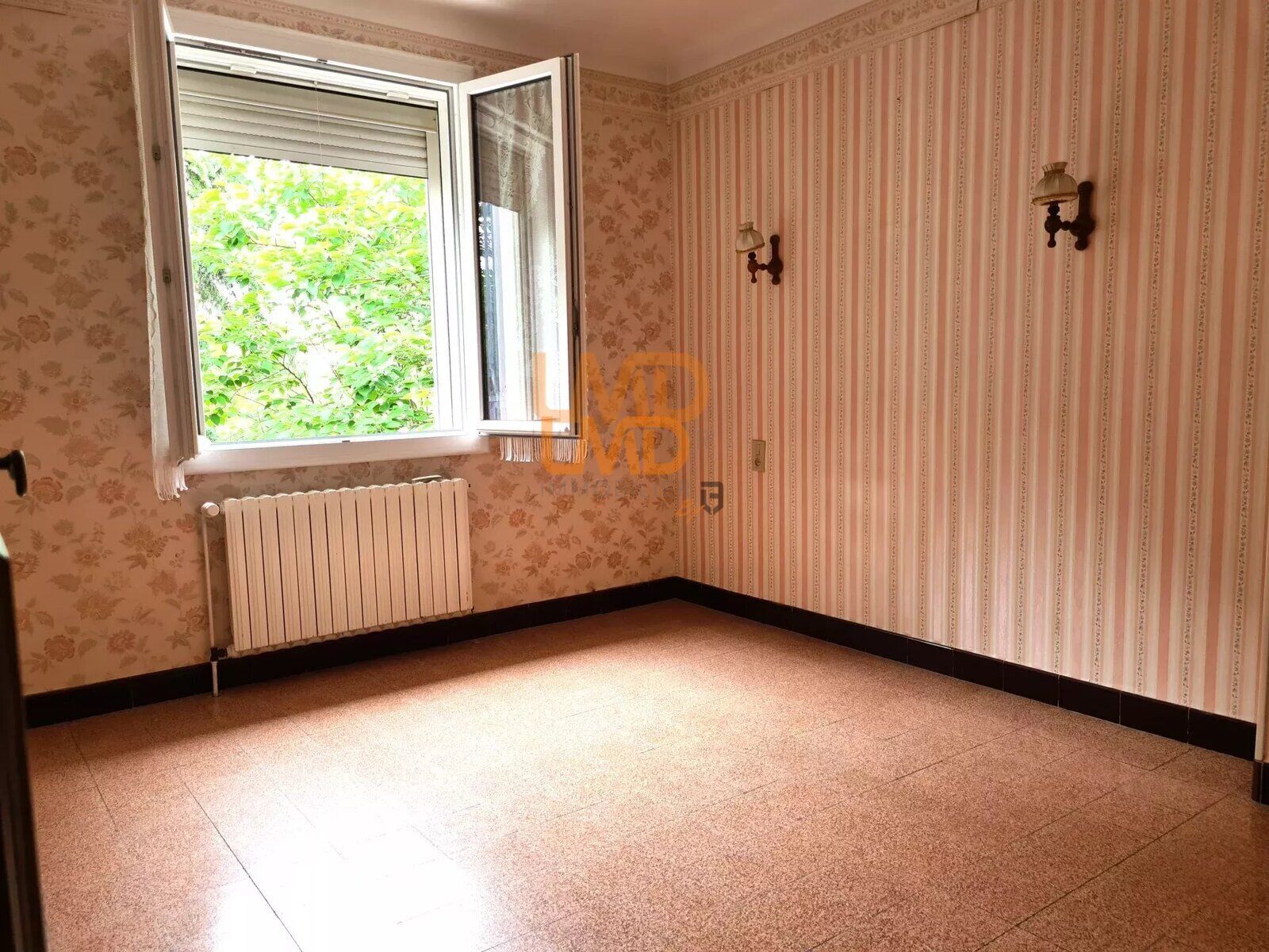 AU Calme - 4 Chambres - 2 Garages - Grand Terrain  - 96b33802-23fb-4fcb-bca9-4a4375d4dbaf