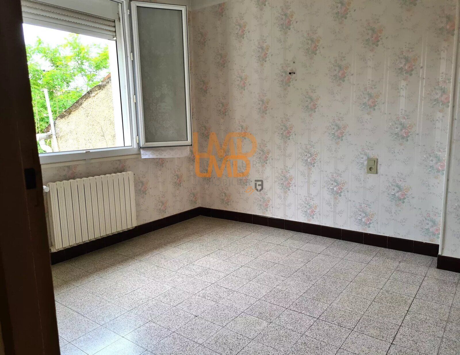 AU Calme - 4 Chambres - 2 Garages - Grand Terrain  - 111f865b-47f0-4a76-9131-18957e5432ed