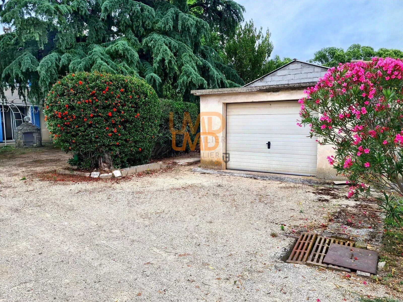 AU Calme - 4 Chambres - 2 Garages - Grand Terrain  - 37c6e0c2-4633-4376-bf99-f15f644774c1