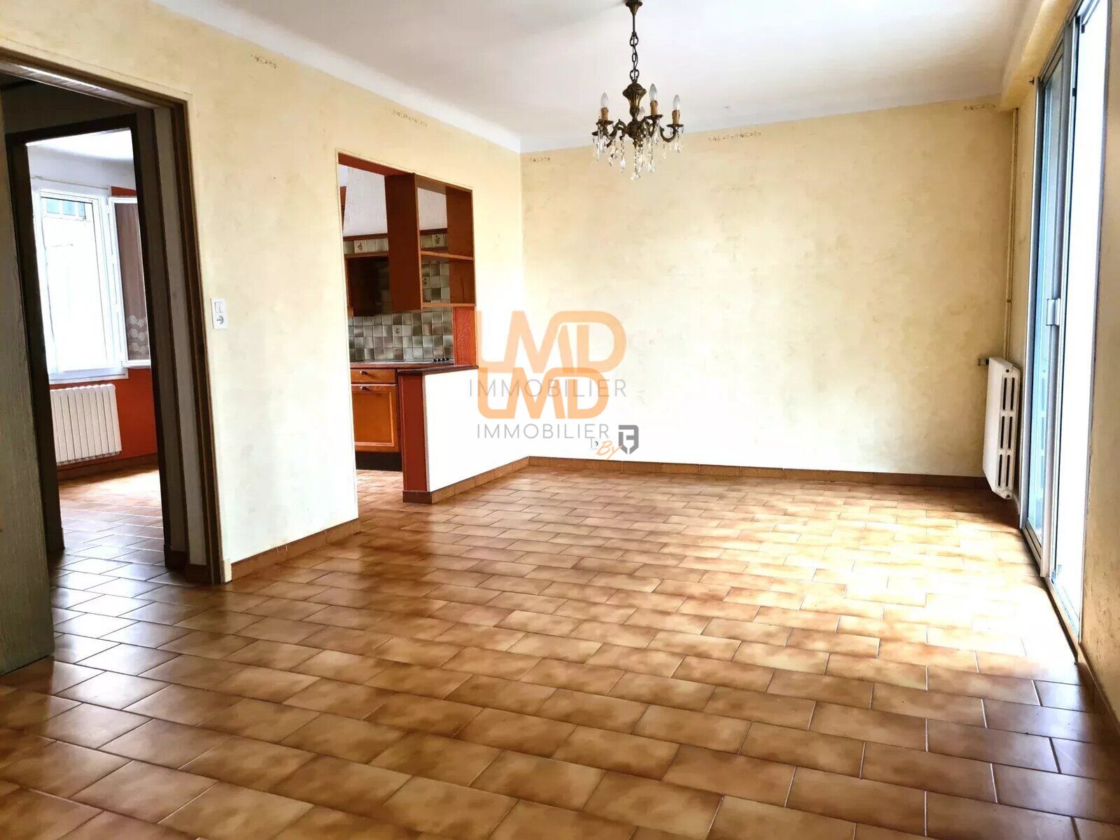 AU Calme - 4 Chambres - 2 Garages - Grand Terrain  - 373703ac-1130-4fe4-9d63-db772b1e8702