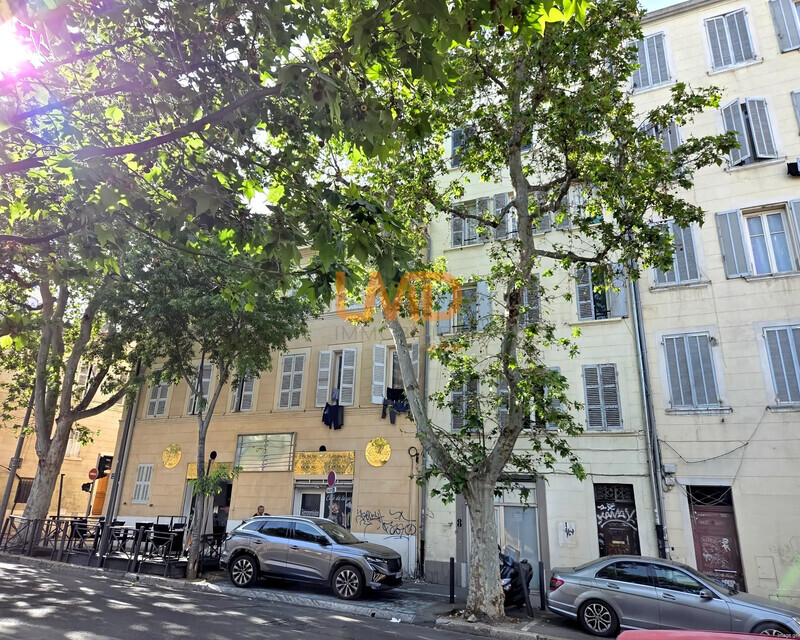 Local Commercial / Professionnel - Gare ST Charles - 13001 Marseille - proche gare St Charles