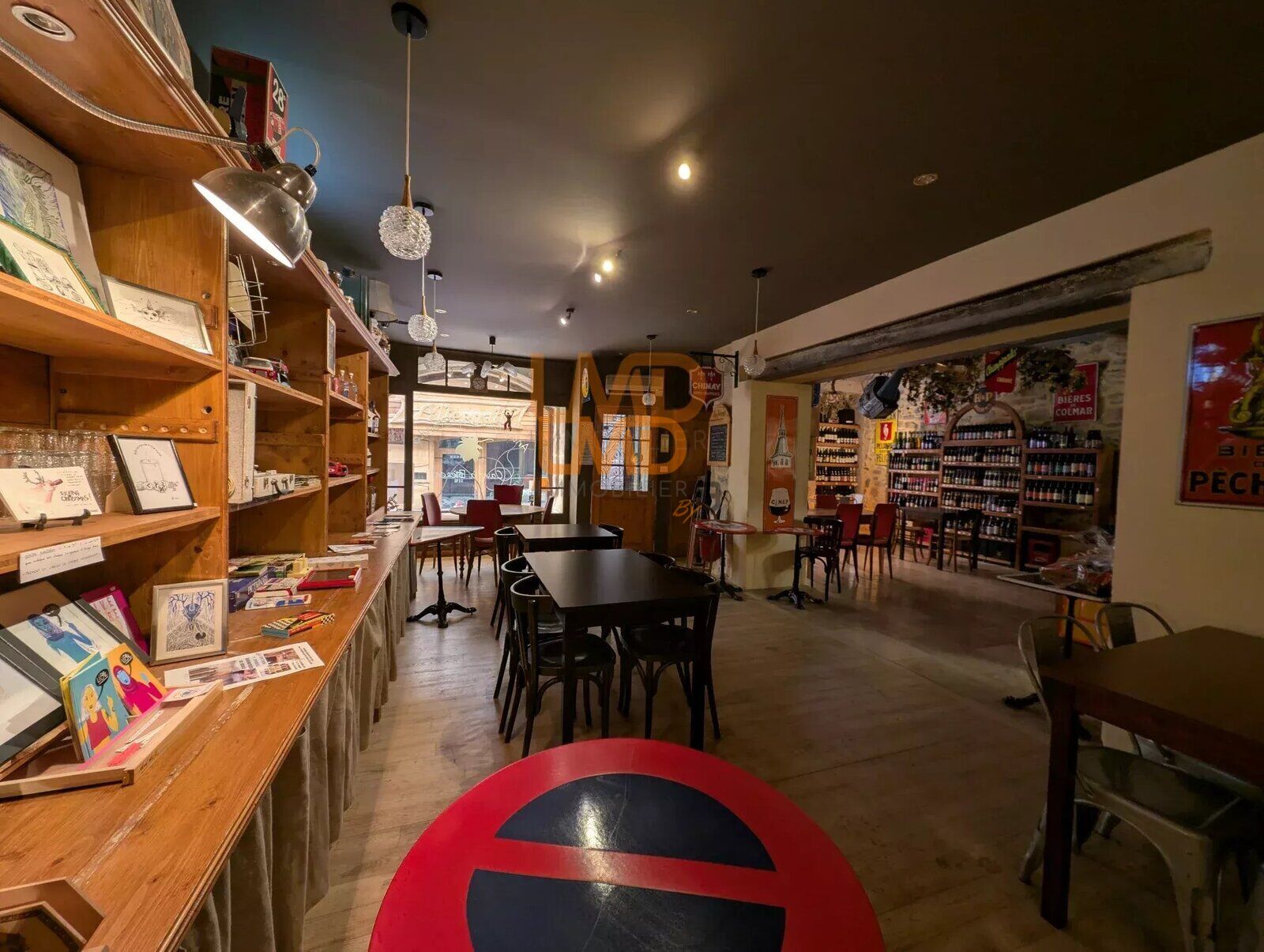 Local commercial bar a bière, Mur et Fond de commerce  - 65823c6c-30a4-4e06-bb49-2e2423f94cf3