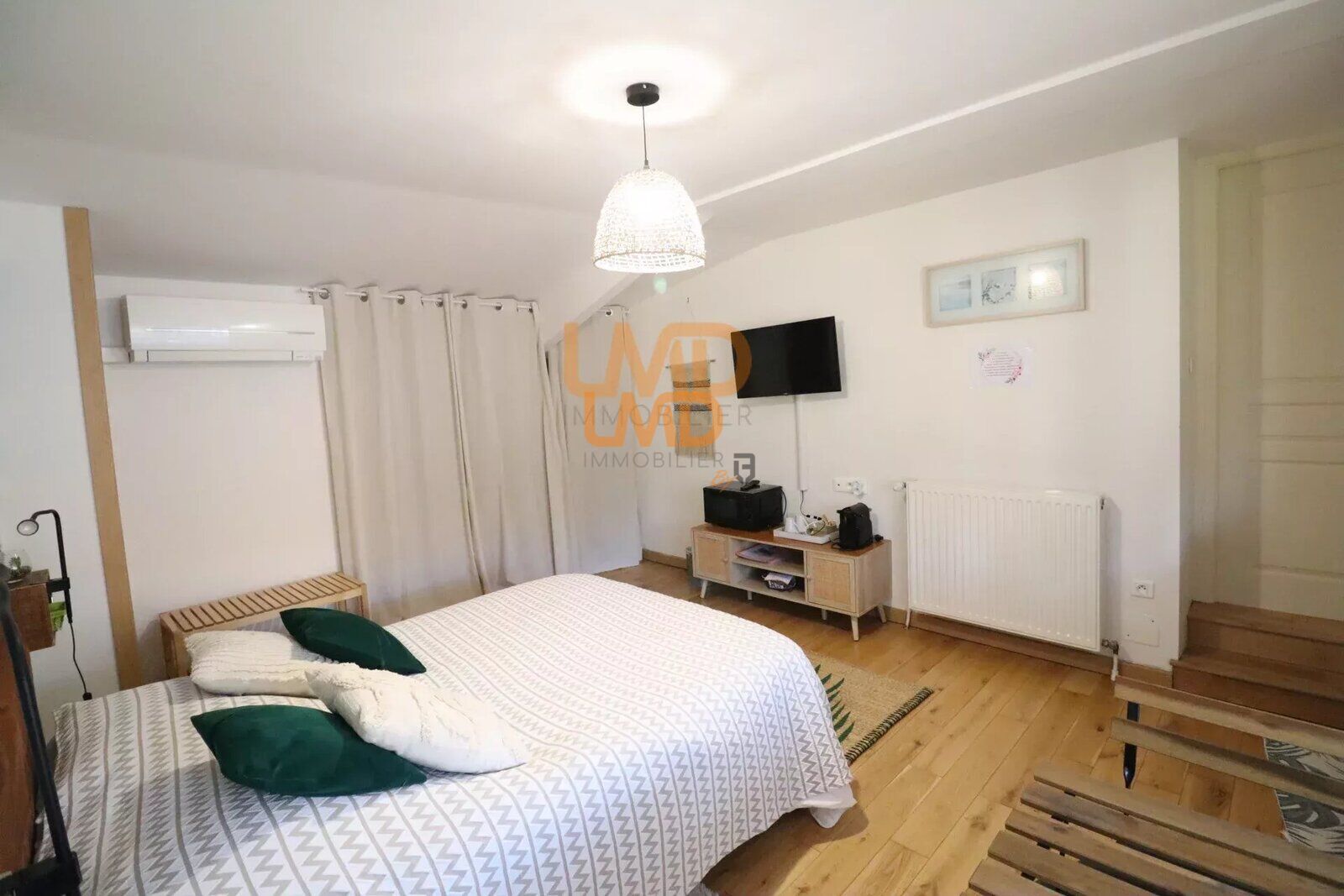 gîte de charme 7 chambres de 250m2  - 656c0be3-22e8-45f8-b25e-2d63734d95b3