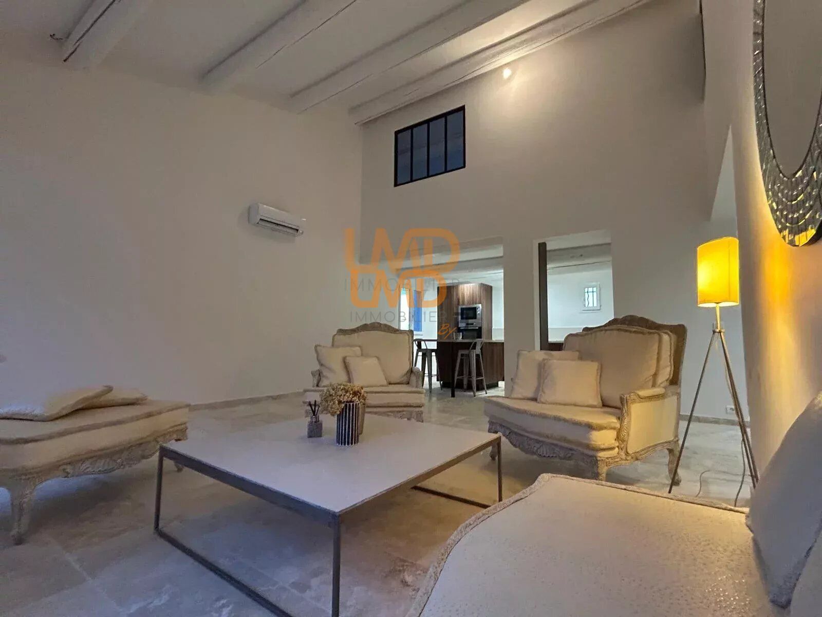 Vue panoramique sur le Luberon - 8c178b80-e125-45c8-ade8-3212b36141ac