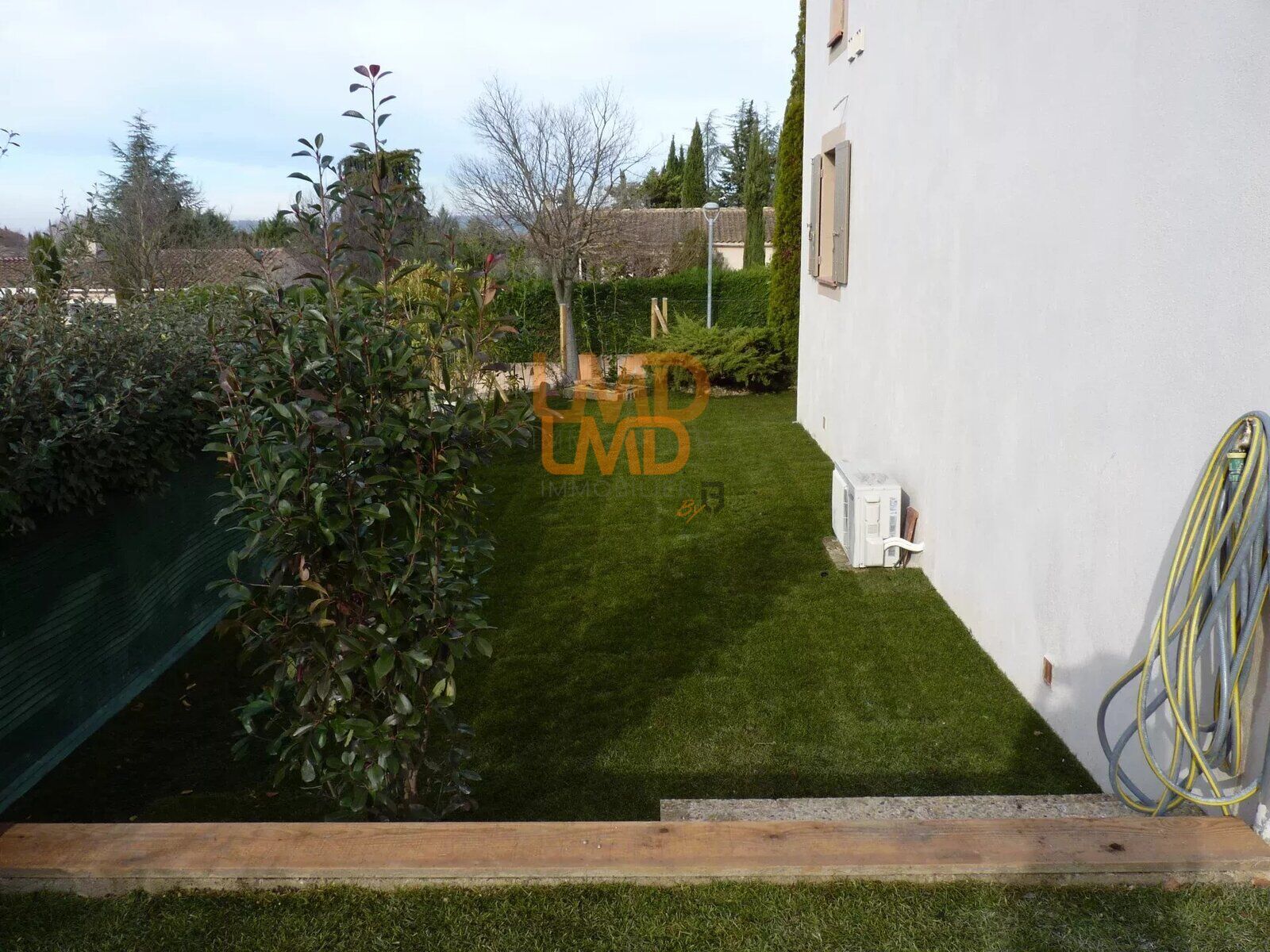 Vue panoramique sur le Luberon - 67e41173-ef89-4072-bfbf-4cc9f2f0de53