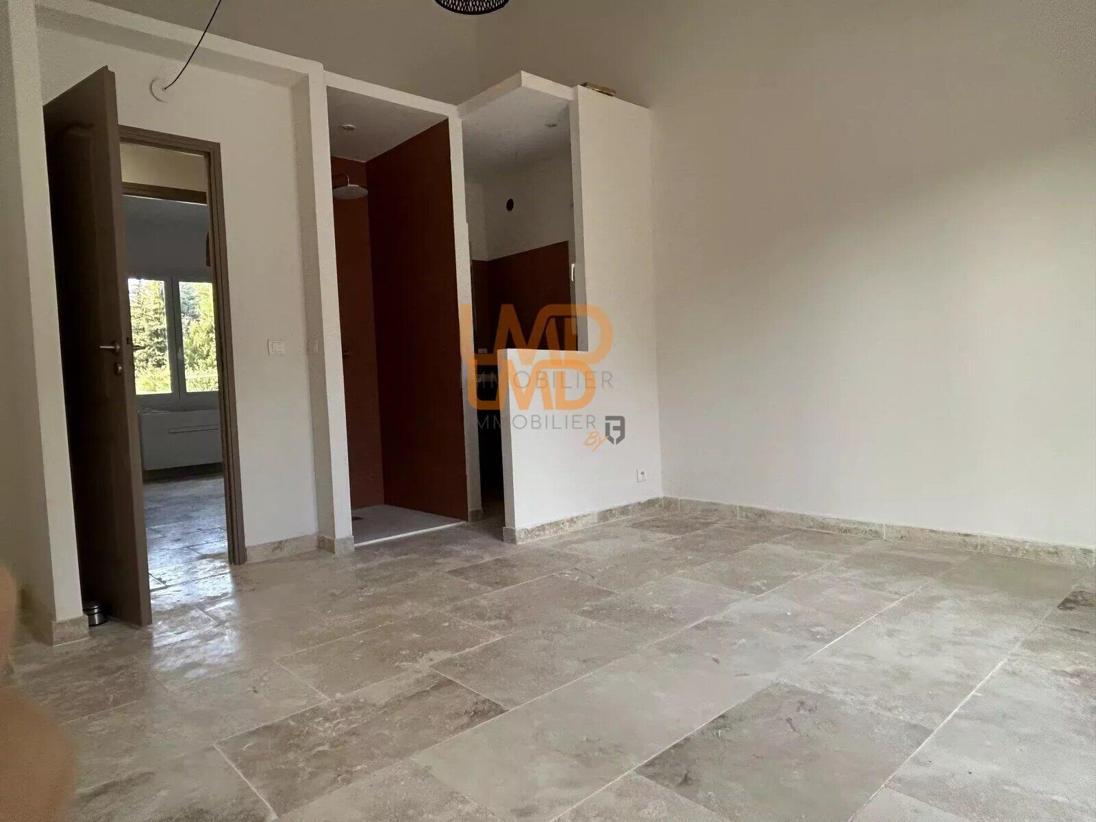 Vue panoramique sur le Luberon - e9c57bdb-27d9-4d65-ad25-a547a67c3891