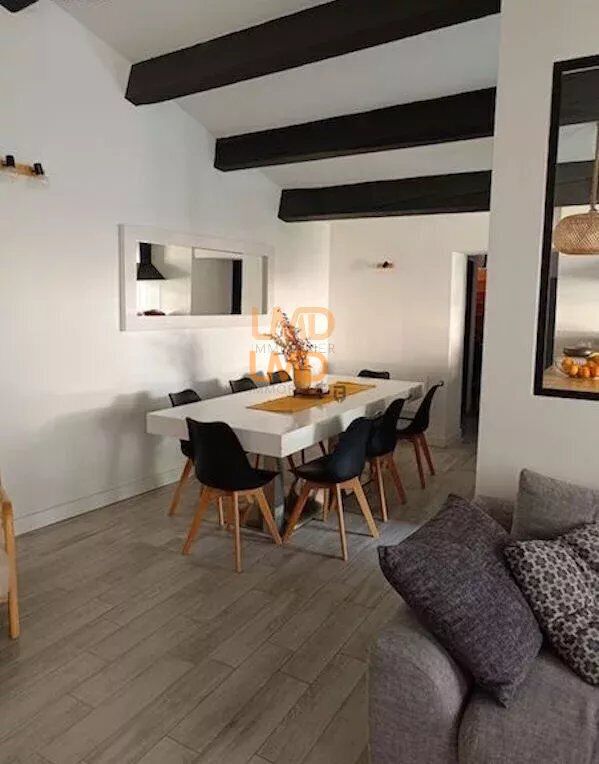 Appartement de standing vue colline St Jacques - 3455c90e-e724-4538-9cf6-a64e0c57d387