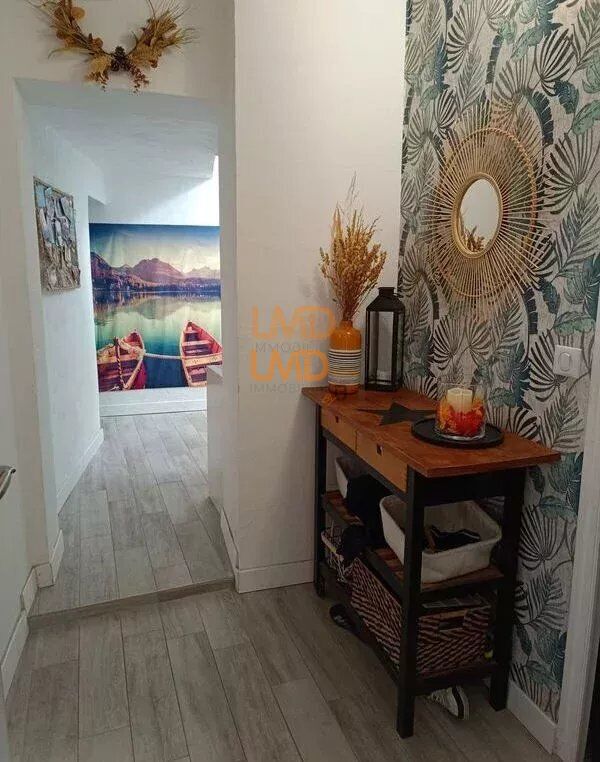 Appartement de standing vue colline St Jacques - e097ece9-ea9e-4f66-a35c-bddac5c9abf9