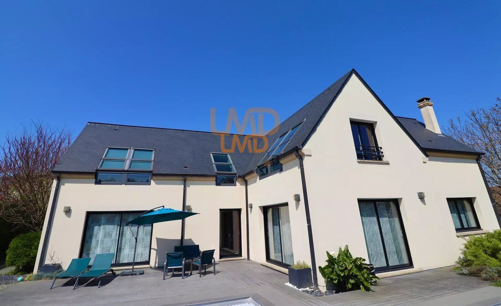 Maison irréprochable 4 chambres  - a988af21-3016-4fbd-a6e8-70abcc2be3b6