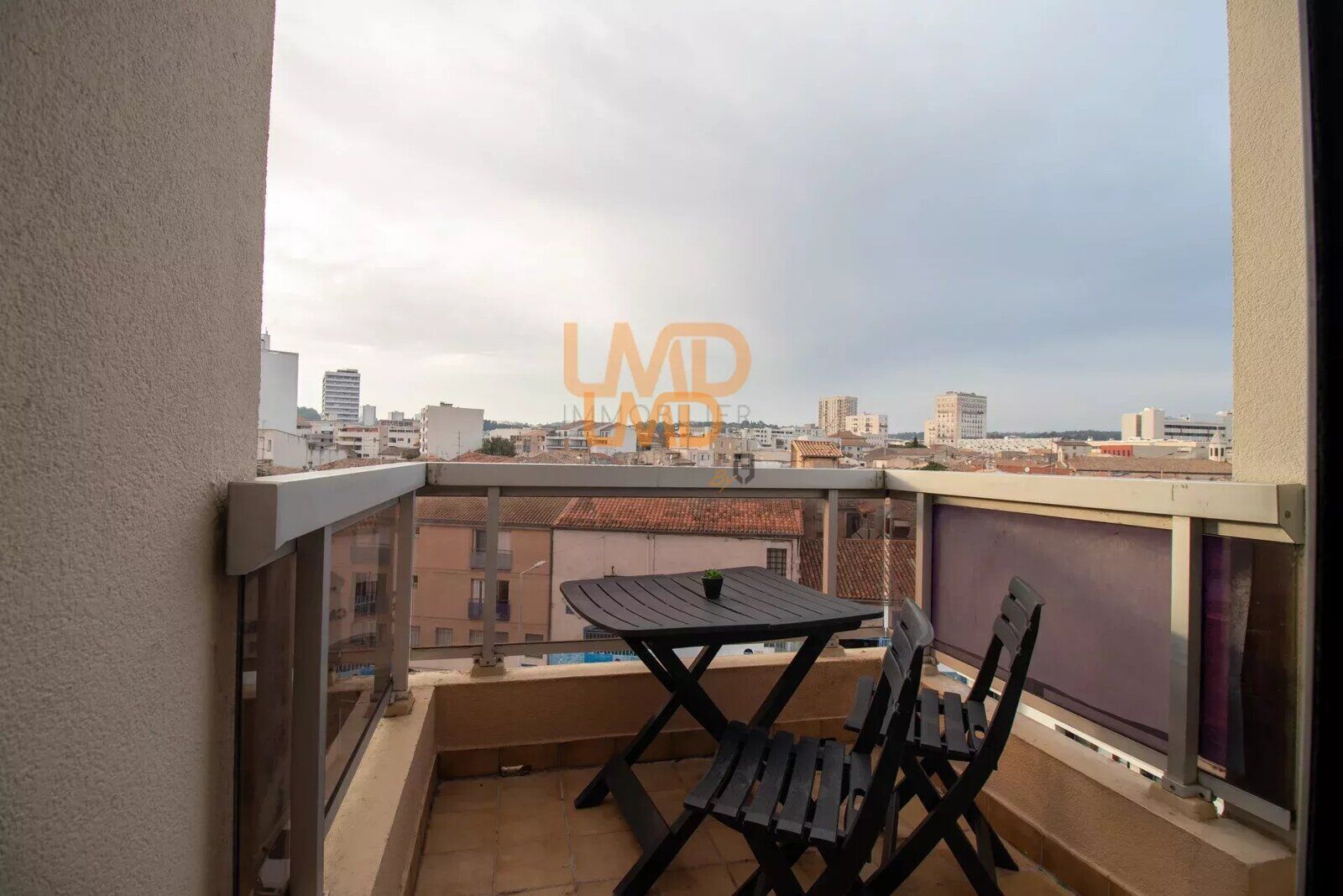 Studio centre-ville de Nîmes loués - 46e14ec2-4a97-4651-9b81-f5250a8c1649