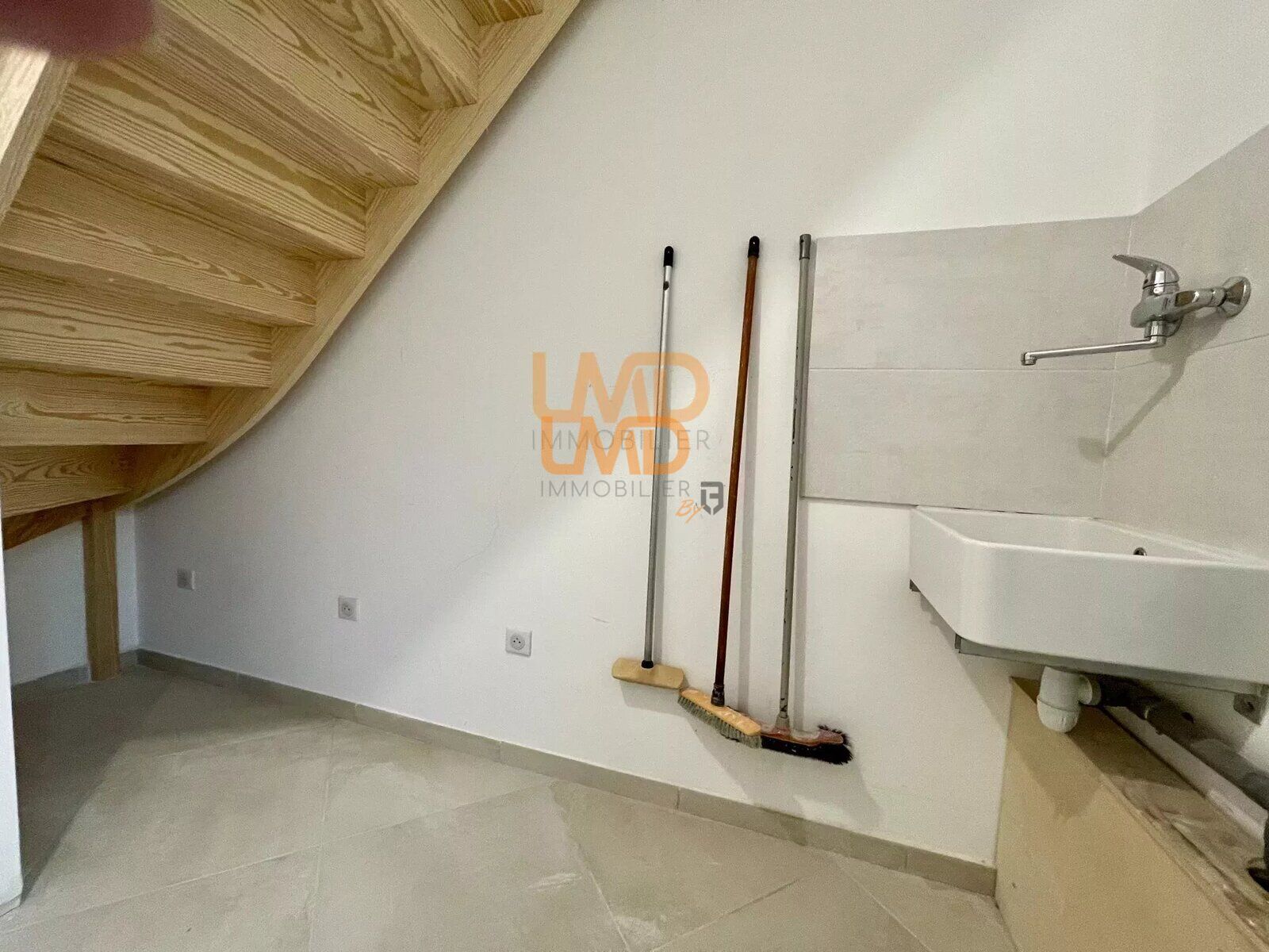 Villa Magalas – qualité, charme et potentiel - be1a3a37-de70-41b8-951f-63174a56b8ef