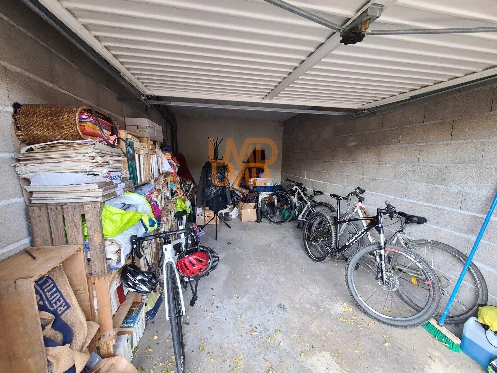 Appartement de type  T3 d'une superficie de 71 m2. - 98a5f8f1-dc8f-4cc9-aac1-27f21325ef2f