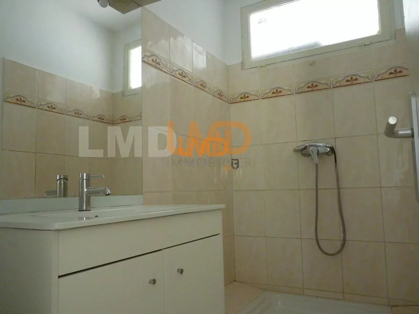 Beau T3 résidence Cavaillon - 15d5e987-6f4b-4ece-b33a-9c9687e5a9c2