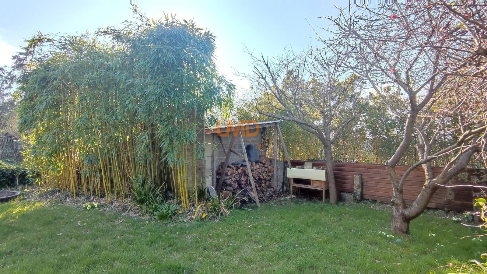 Quartier Saint-Michel : Vue panoramique et cachet intemporel - Eric-margely-lmdimmobilier-jardin-stmichel-stbrieuc