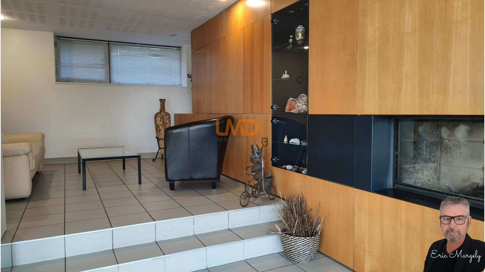 Quartier Saint-Michel : Vue panoramique et cachet intemporel - Salon-quartierstmichel-stbrieuc-ericmargely-lmdimmobilier