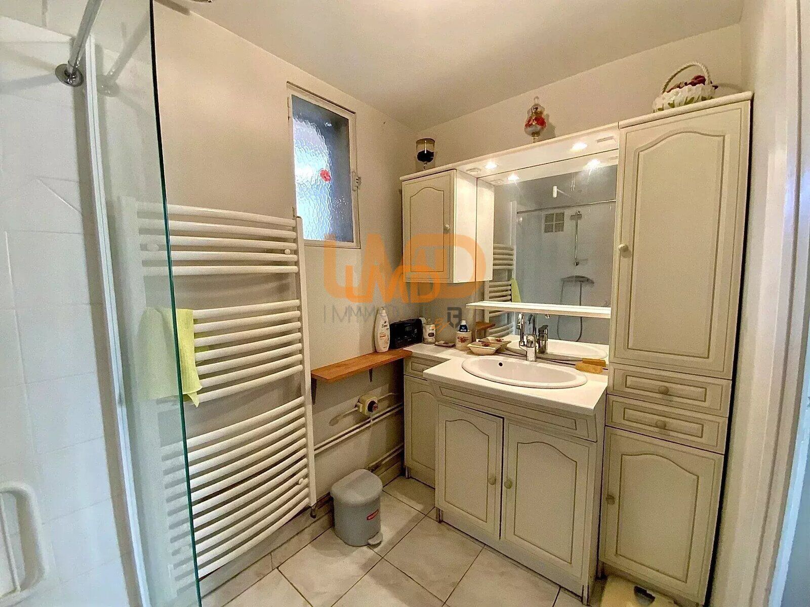 Prix négociable - c209af59-0987-4e66-8f8b-c3d933f8c55d