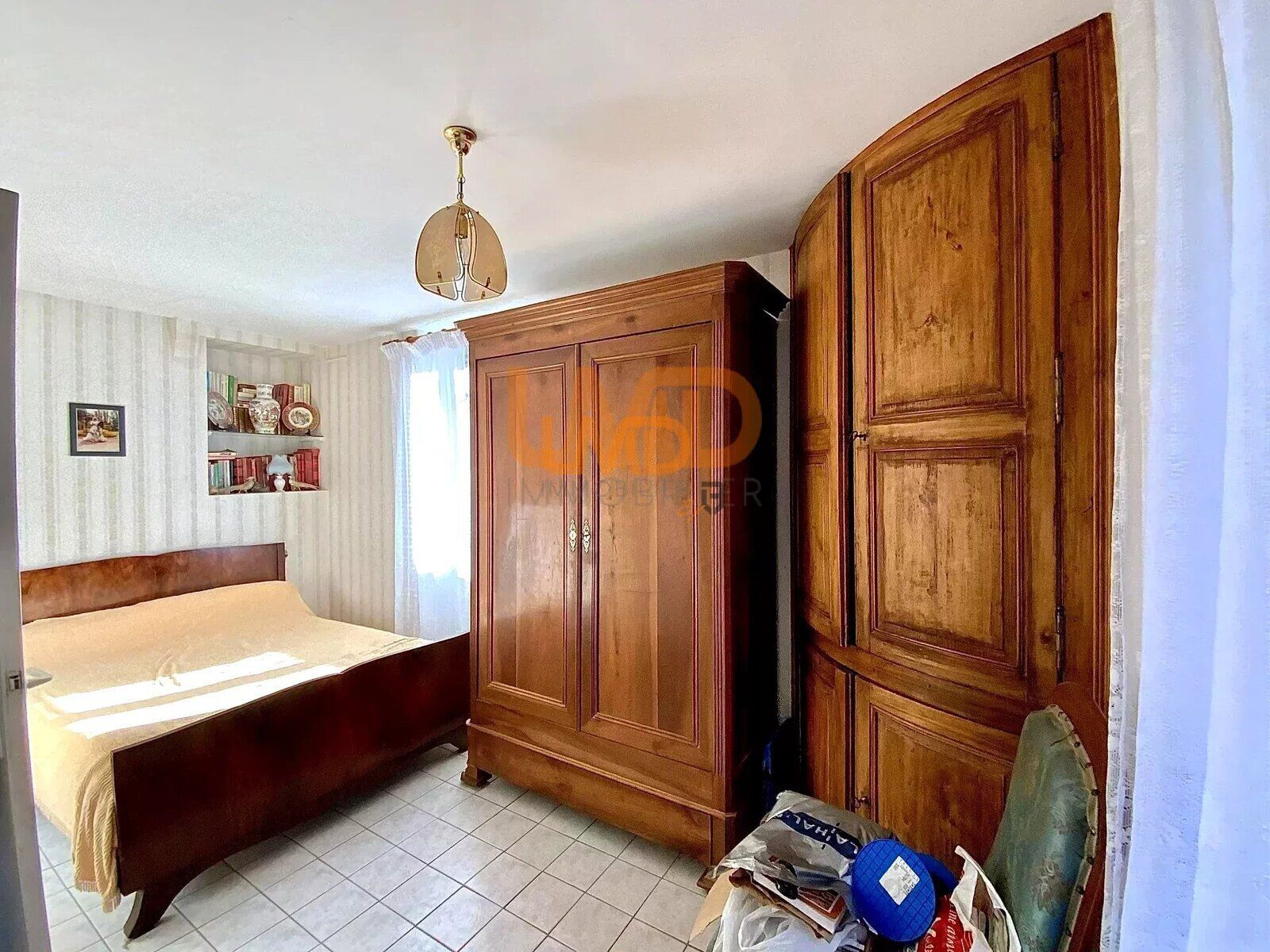 Prix négociable - bd4079b0-2370-4684-87d7-34f094d837e1