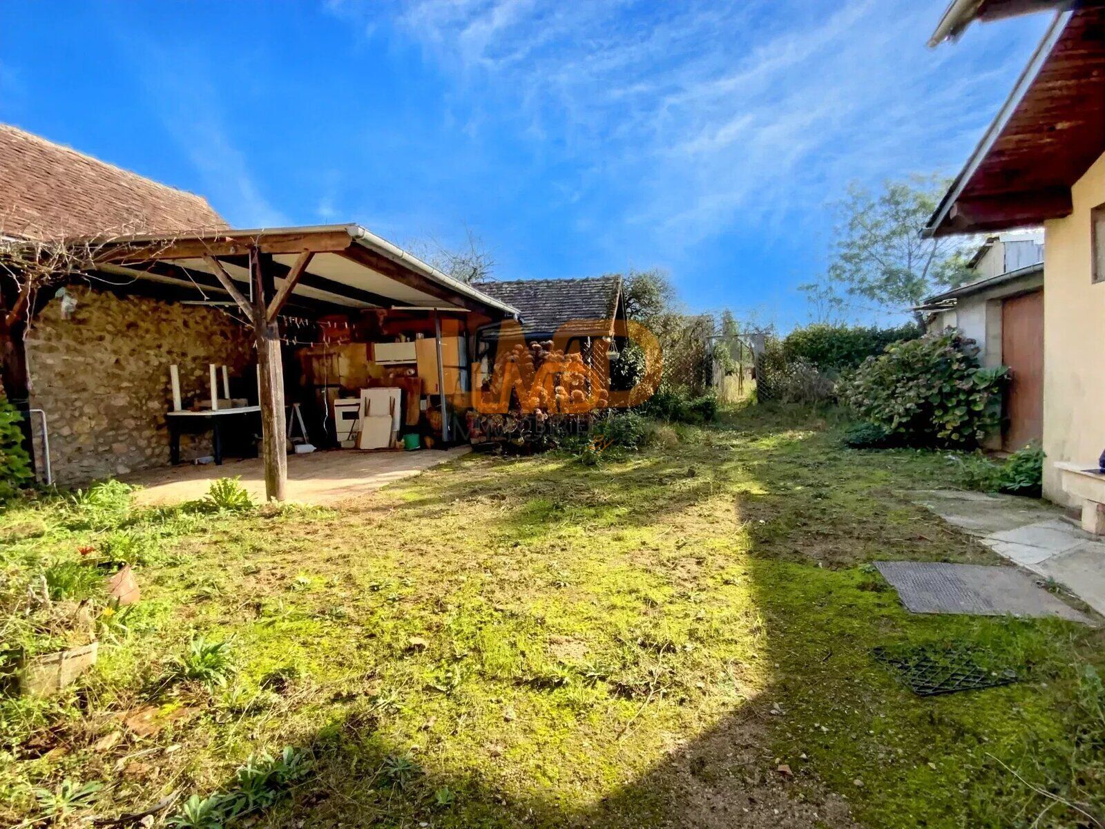 Prix négociable - 242b3733-96f8-4716-82b7-c3a954031b53