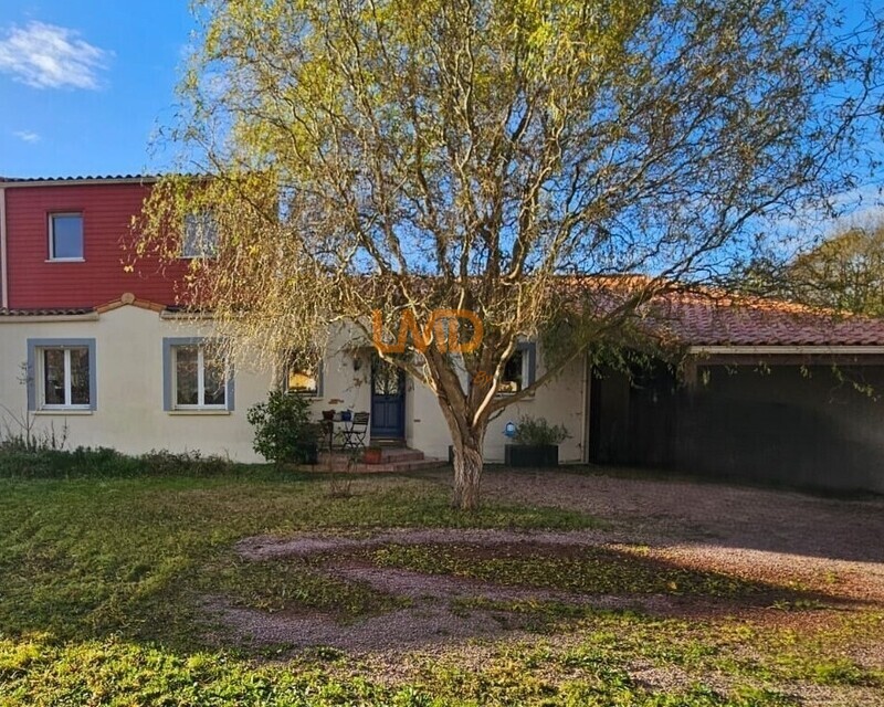 Maison  de Charme à Bouaye - Whatsapp image 2024-11-22 à 12.37.29 d18c9230