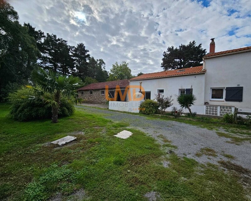Ancienne Longère rénovée 220m² à Frossay - Whatsapp image 2025-09-24 à 16.42.20 928da9b6
