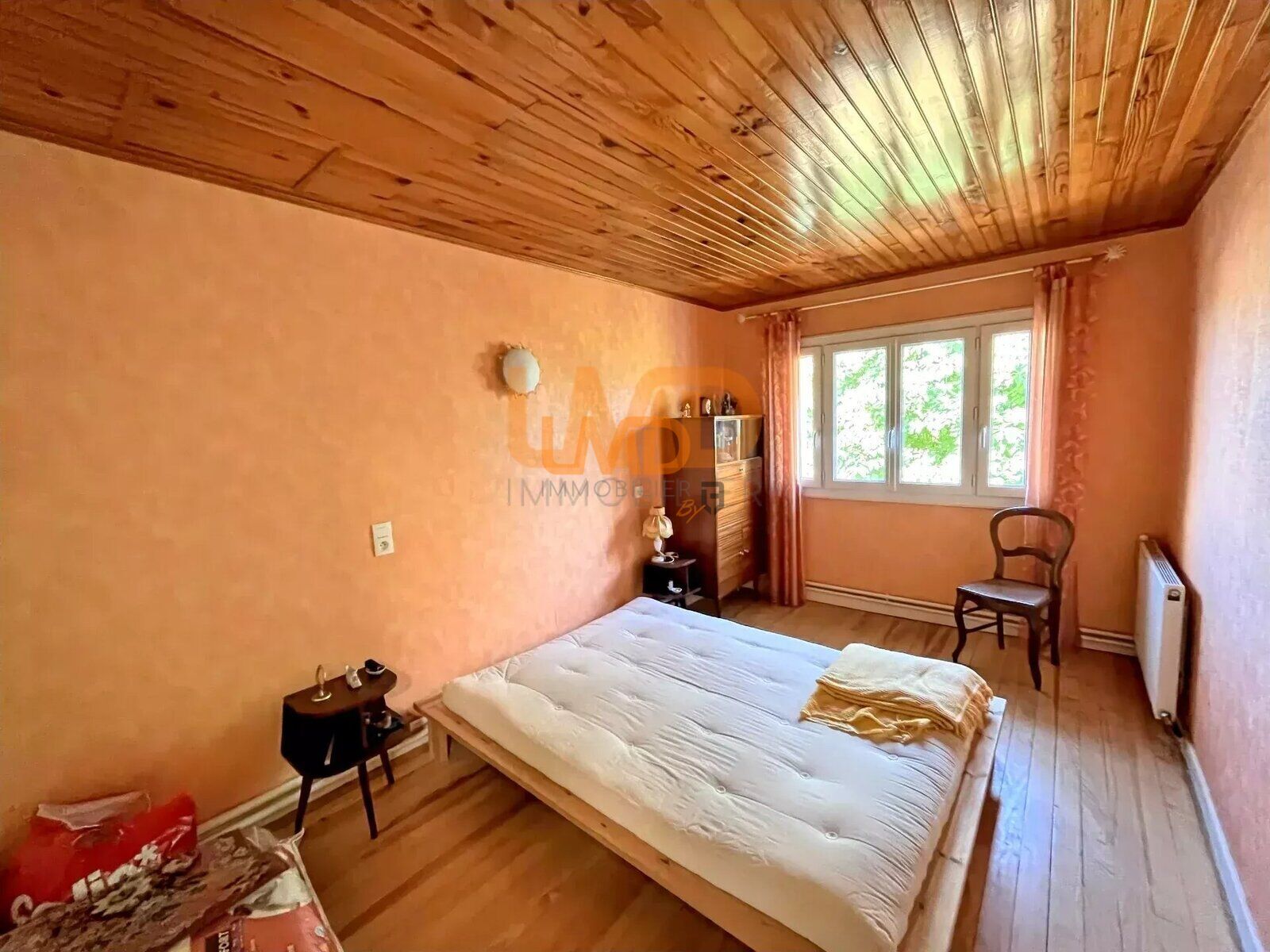 Maison 7 pièces , 6 chambres de 163 m² - 17f39cca-e77c-4995-8cef-25bc99048a64