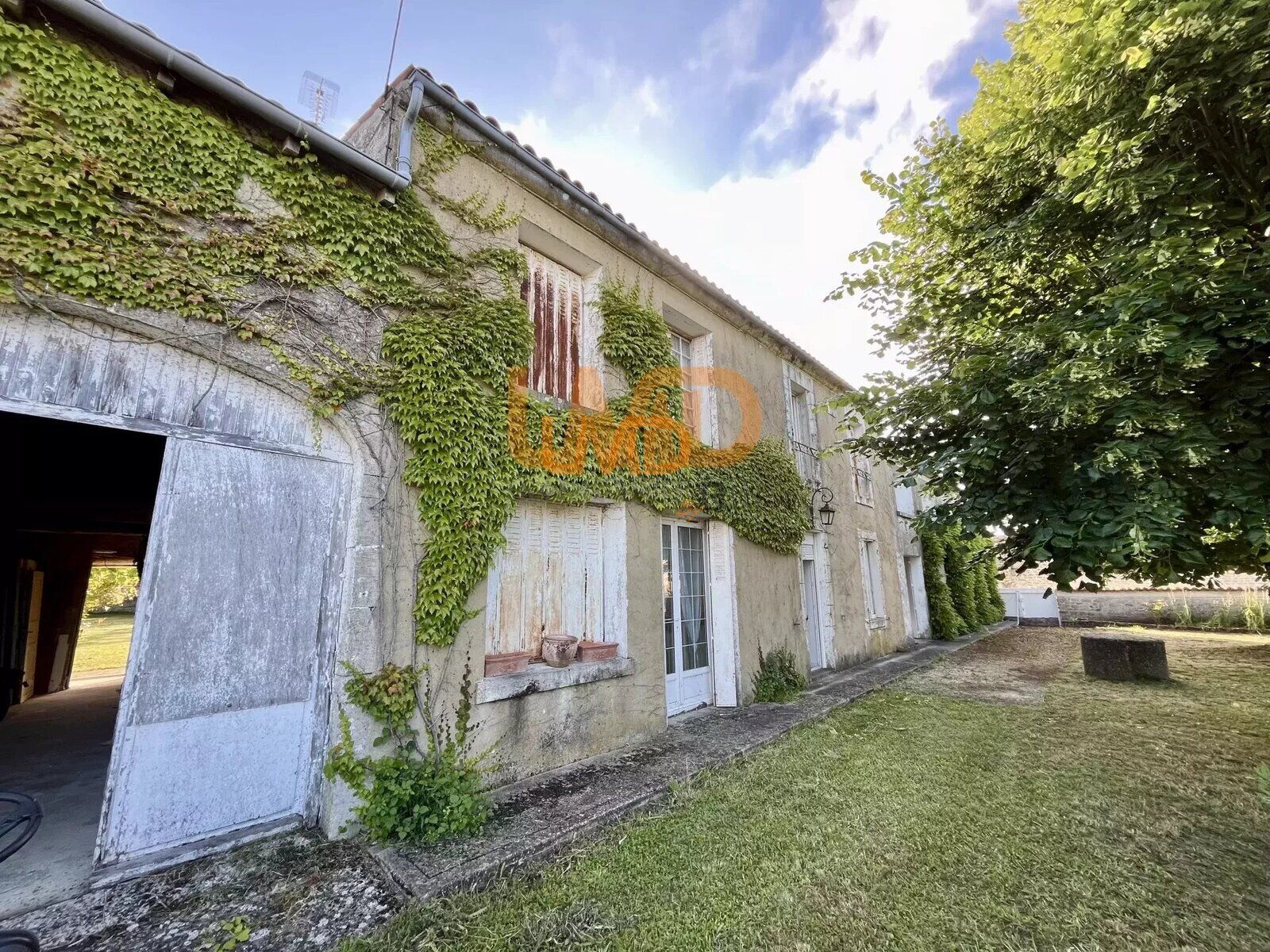 Maison 7 pièces , 6 chambres de 194 m² - f8638ecd-1215-4ddd-a709-9b9f7647d038