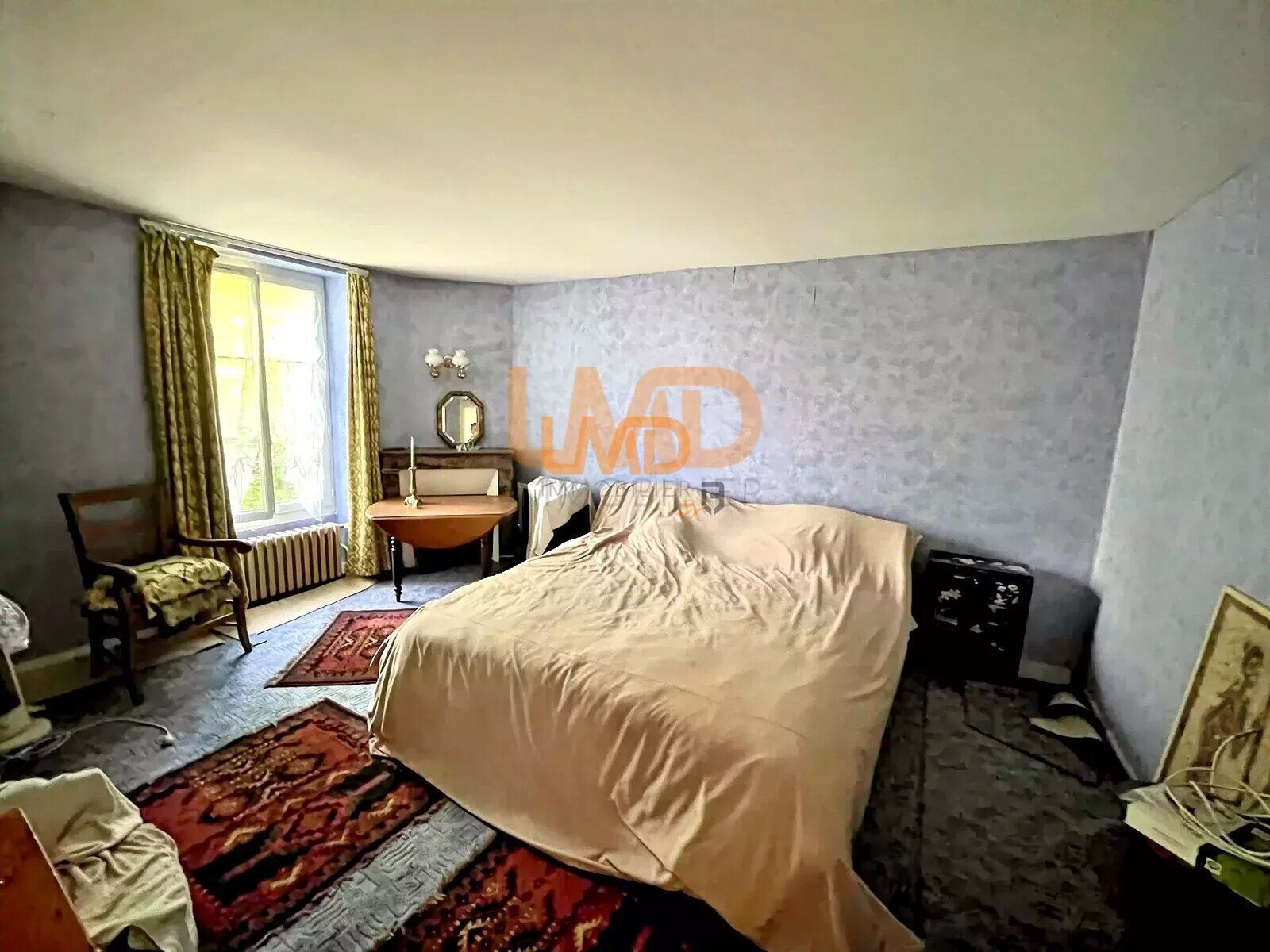 Maison 7 pièces , 6 chambres de 194 m² - 17ca8569-1fdc-4135-a11b-915f370e9ba3