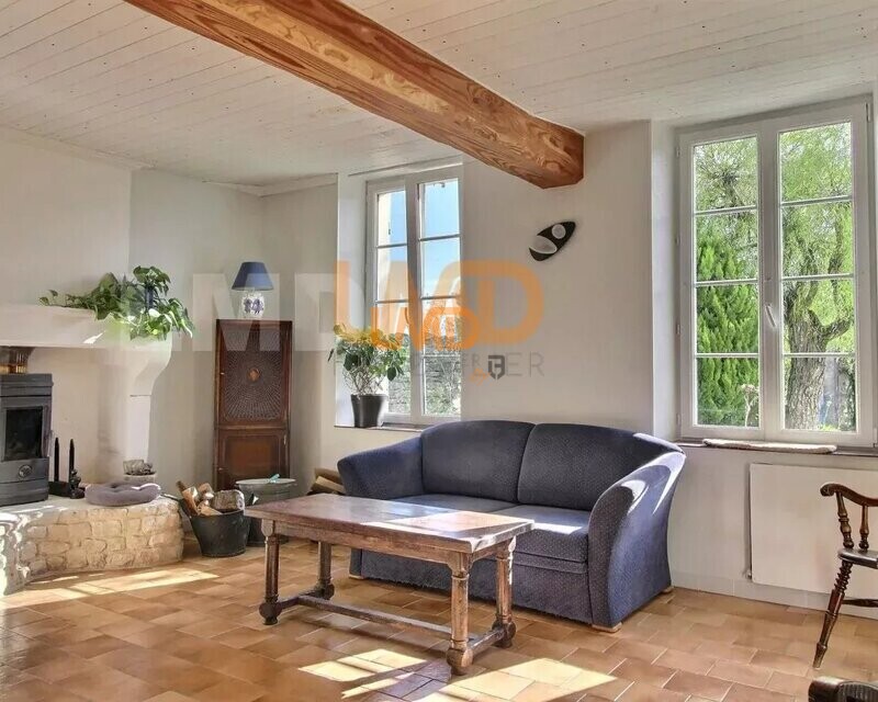 3 logements (2 maisons + studio) sur 1 850 m² – Haimps / Matha - 7d8a317d-d89c-4ed4-a20f-7fbded5ad914