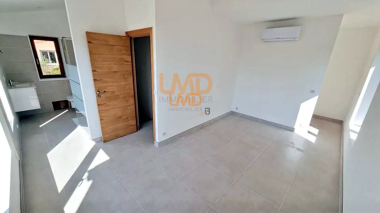 vue dégagée - exposition sud - proche des commodités - climatisation - 29a56ec7-cd92-404a-86c9-9b1e679495b9