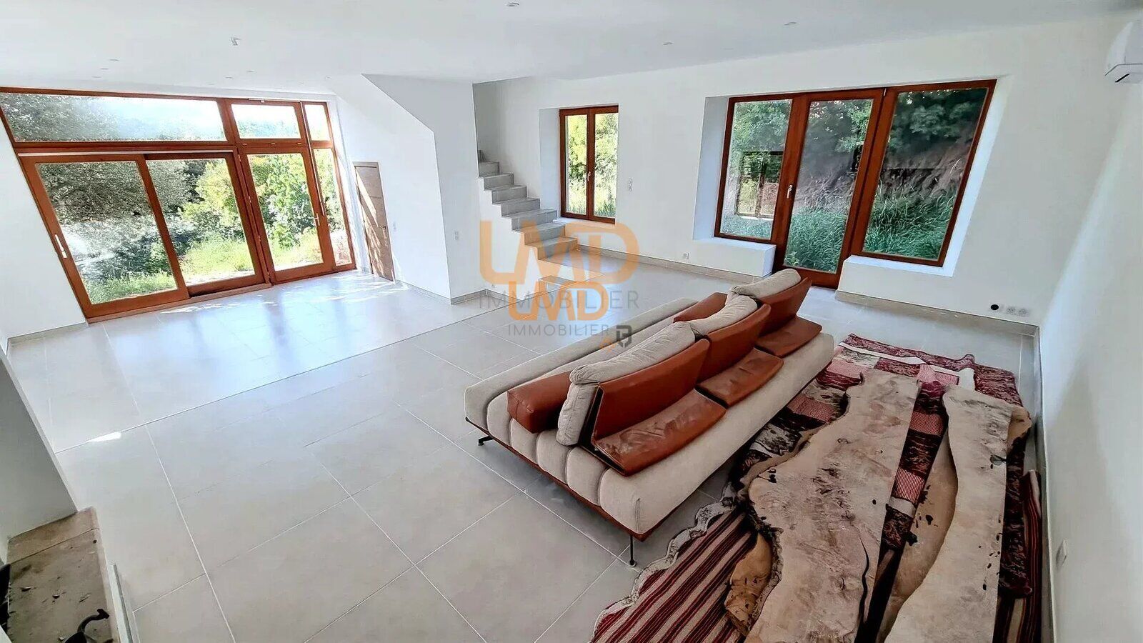 vue dégagée - exposition sud - proche des commodités - climatisation - aa01983f-5f85-4b32-9a98-73b426747980