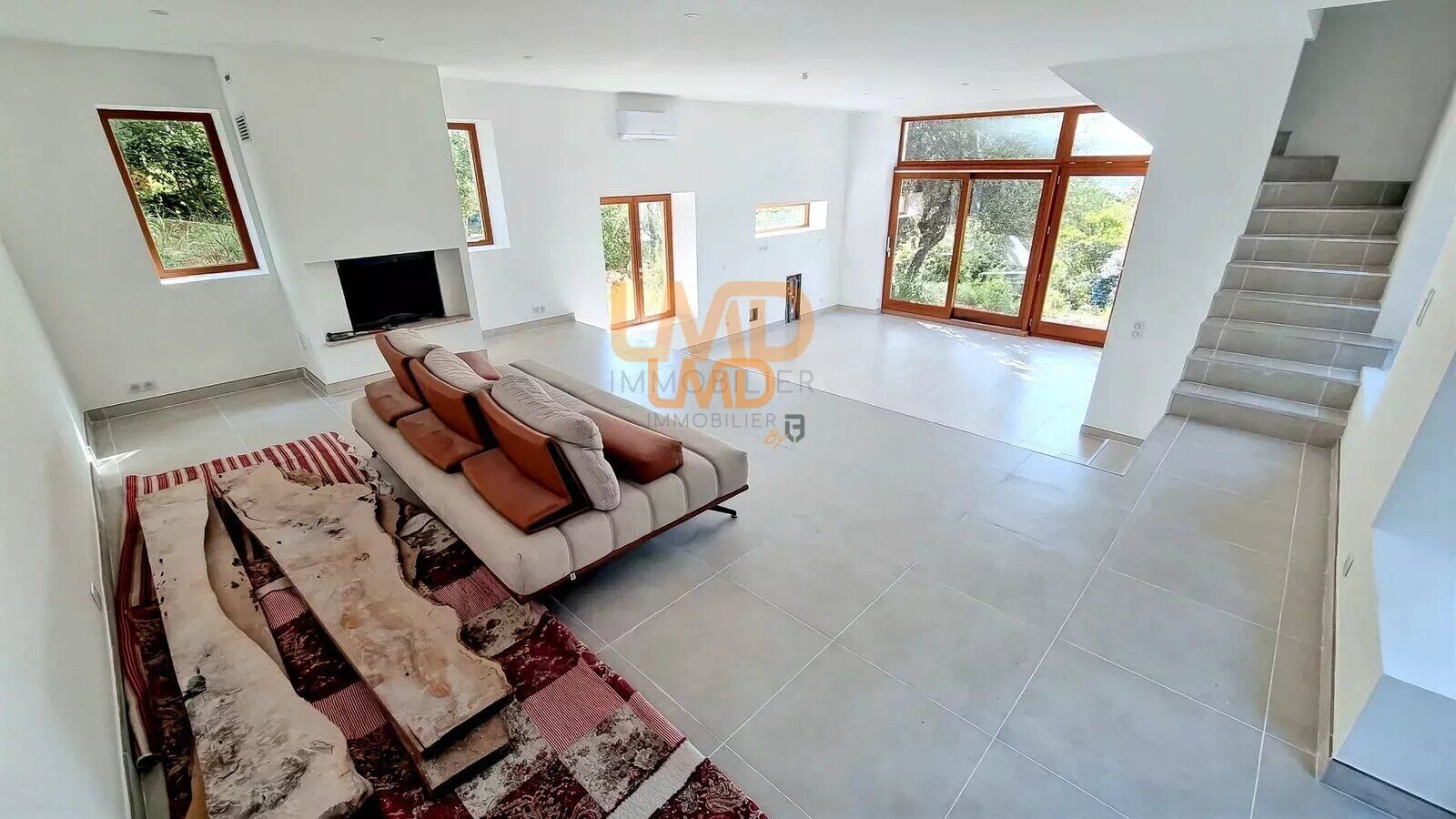 vue dégagée - exposition sud - proche des commodités - climatisation - 1321154c-f61f-4c4a-b7f6-8915b1af4088