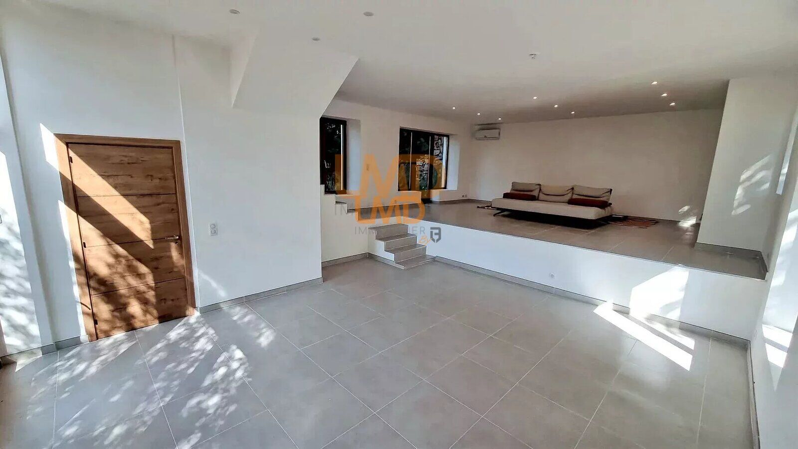 vue dégagée - exposition sud - proche des commodités - climatisation - 4a036e4e-44f5-44af-a261-3dc3b03125a5