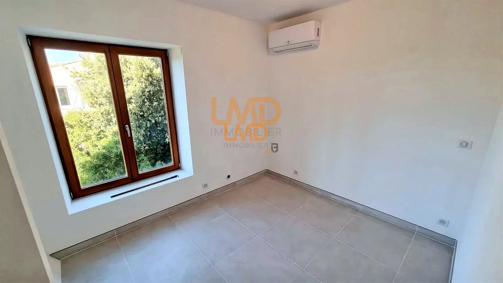 vue dégagée - exposition sud - proche des commodités - climatisation - 22914829-001d-423c-96f0-f9fc7c63cfdb