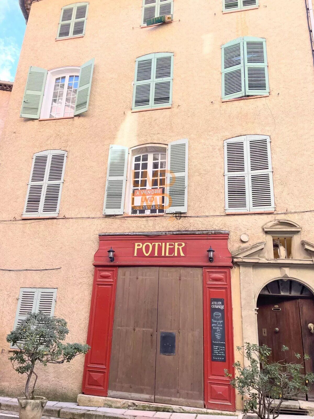 Cotignac:  appartement traversant T2 68m2  et cave 48m2 - 7ad9dc4e-bda6-44ff-b27e-9974c09f8fa5