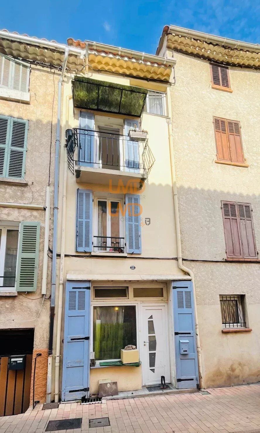 LE LUC: Maison DE Ville T5 90m2 Centre Ville - cf747931-9d93-41fb-a935-224e3d93e47f