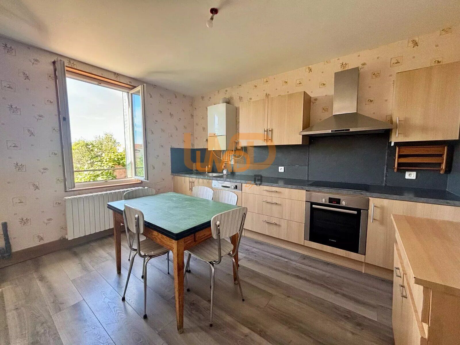 Ensemble de 3 maisons indépendantes avec espace extérieur privatif  - e27f0064-4d62-4859-810e-bb7fbd82e8bd