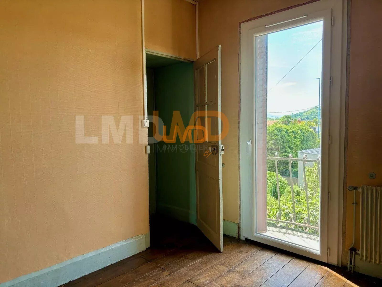 Ensemble de 3 maisons indépendantes avec espace extérieur privatif  - 2e63d134-7918-4cd2-ae0f-e16708434e3b