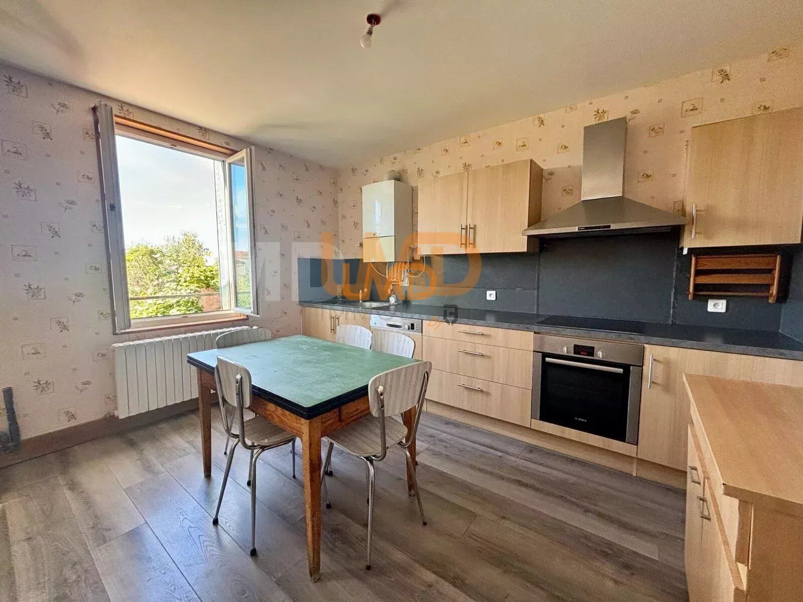 Ensemble de 3 maisons indépendantes avec espace extérieur privatif  - 93475e52-1310-4937-9aea-9869e43225c1