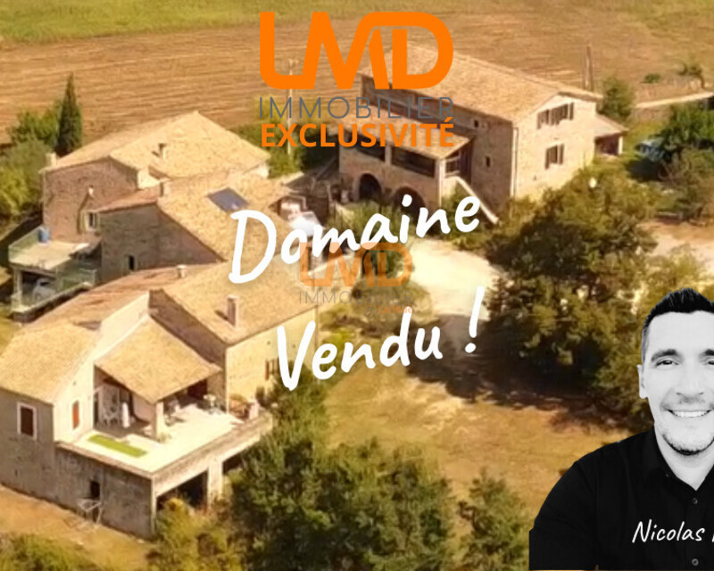 2 Mas en pierre 430m2 avec 9ha de terres attenantes, lac, source. - 60