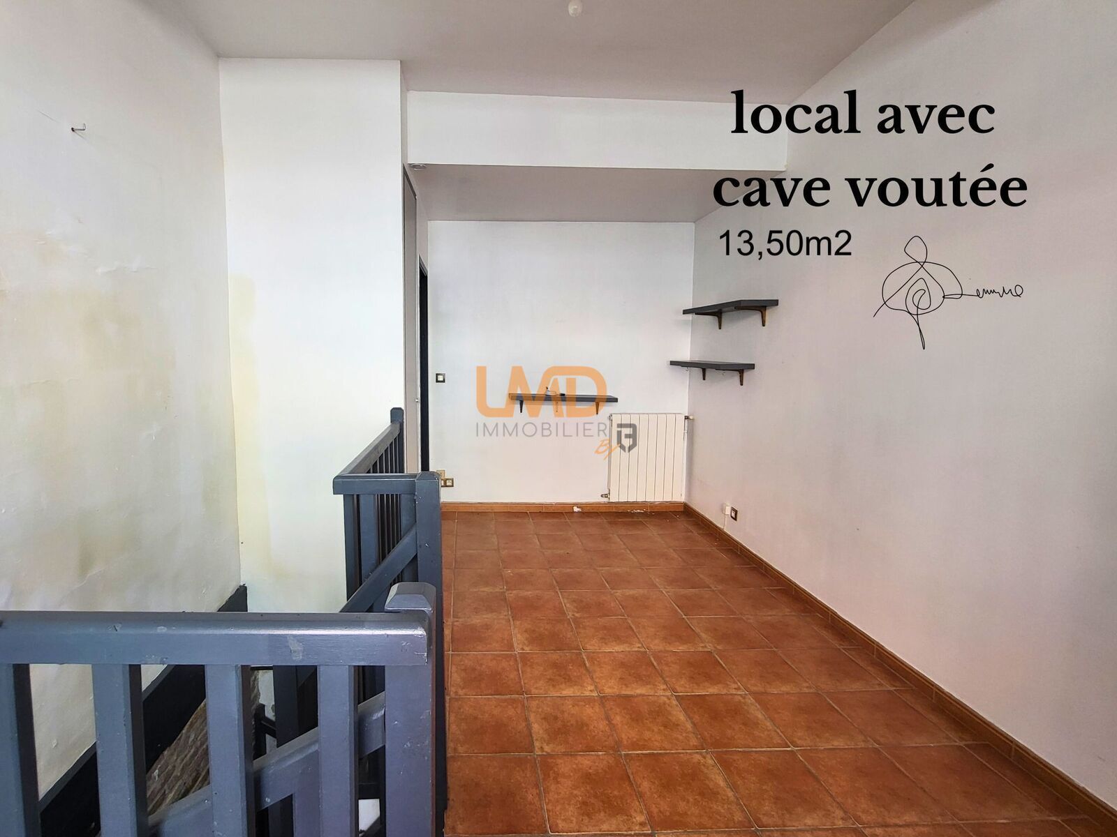 Immeuble à Beaumont-de-Lomagne - Local avec cave