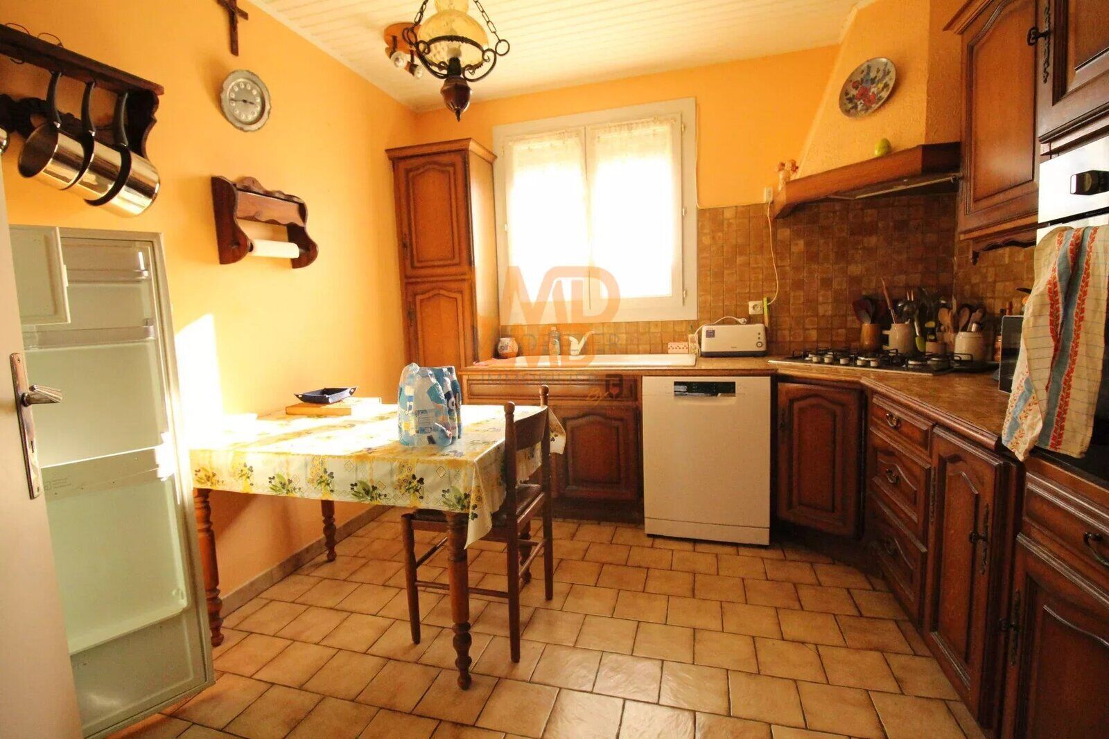 Maison Spacieuse à Vendre à Martigues Saint Pierre - 71439ee4-e21b-45b0-8c57-a70e47c5b227