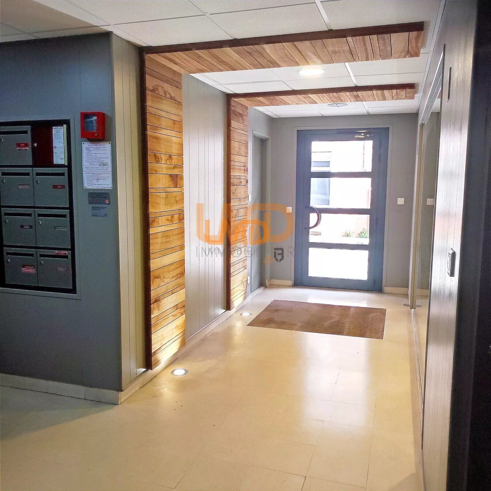 Centre ville spacieux et beau potentiel - 1064c961-cb57-4467-9992-2f1a5d449d4e