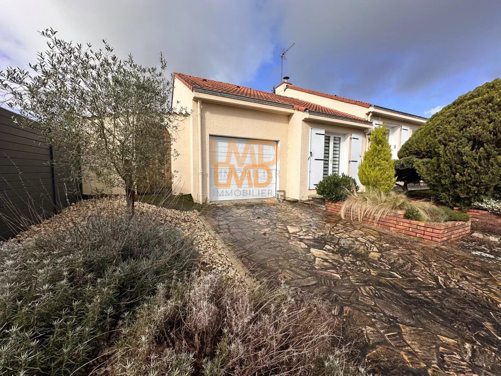 Maison 5 chambres plain pied 153m² à Brains - 5113dab3-ccb6-4368-8fe4-3ad8d83848b0