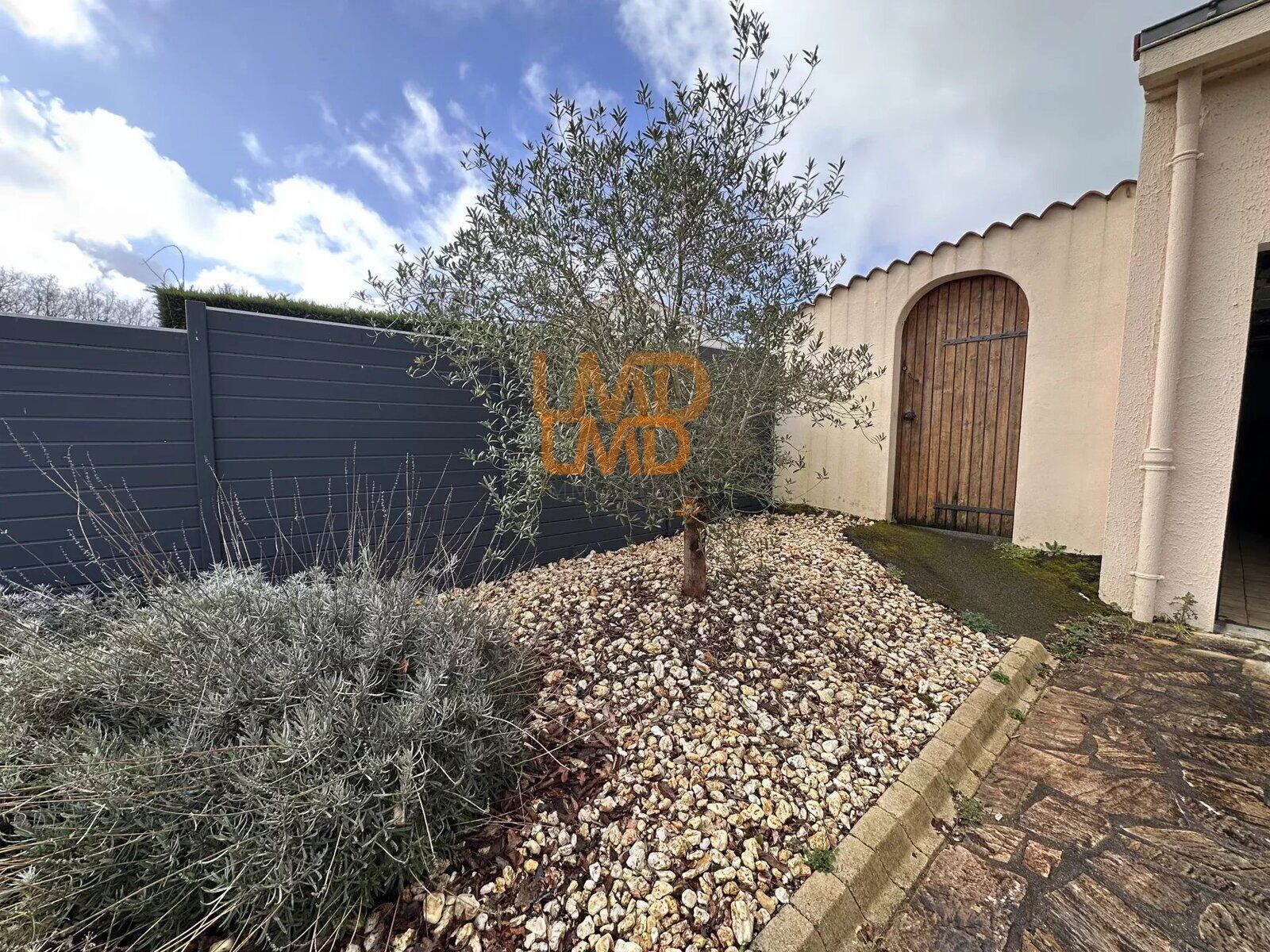 Maison 5 chambres plain pied 153m² à Brains - 7881d0ef-e12c-4302-aa32-7f48504fd3fb