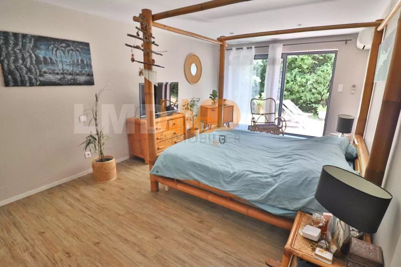 Maison d'architecte de 280m2 secteur résidentiel - cb5730fe-1b00-418d-bcdf-098ddb63ecf6