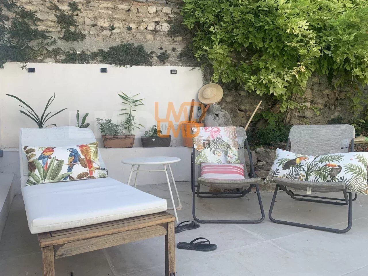 Exclusivité – Une maison de ville au cœur du quartier Croix-de-Fer - 4c07a338-4c99-4ced-9ac4-b3e8a38d162d